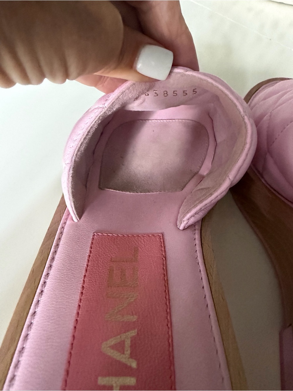 CHANEL Quilted Pink Leather Platform Slide Mules with Gold CC, Worn once - Picture 6 of 7